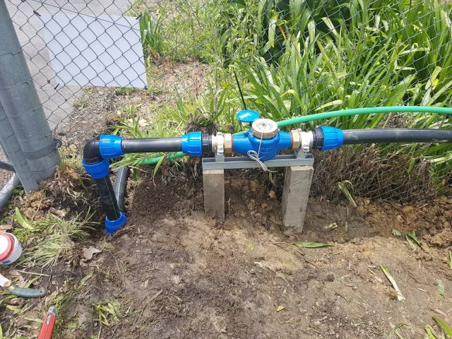 Commerical water metre install